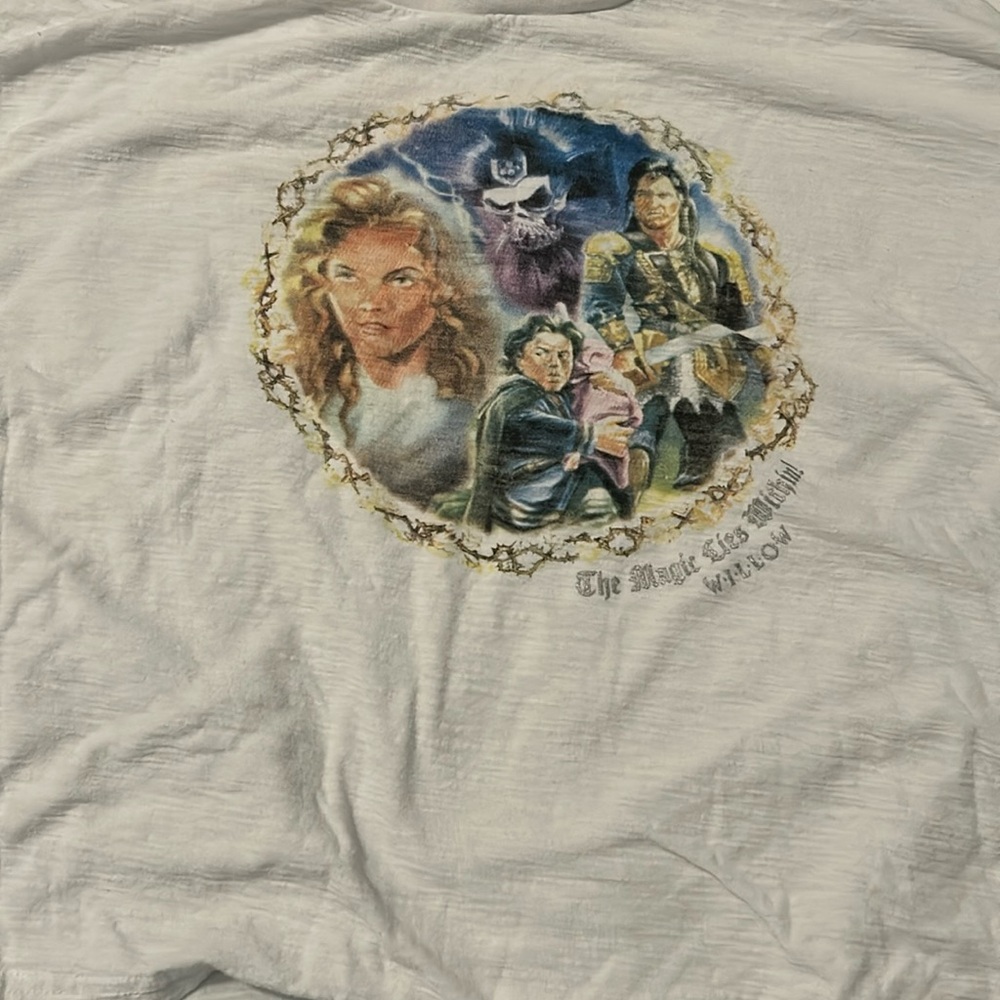 WILLOW Tshirt